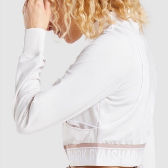 Gymshark jacket - Picture 4 of 11